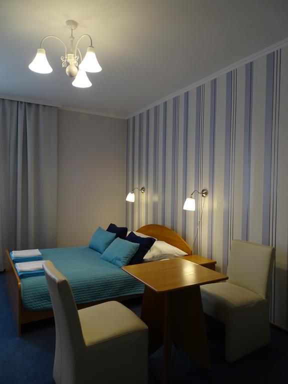 Hotel Piemont Pabianice Εξωτερικό φωτογραφία