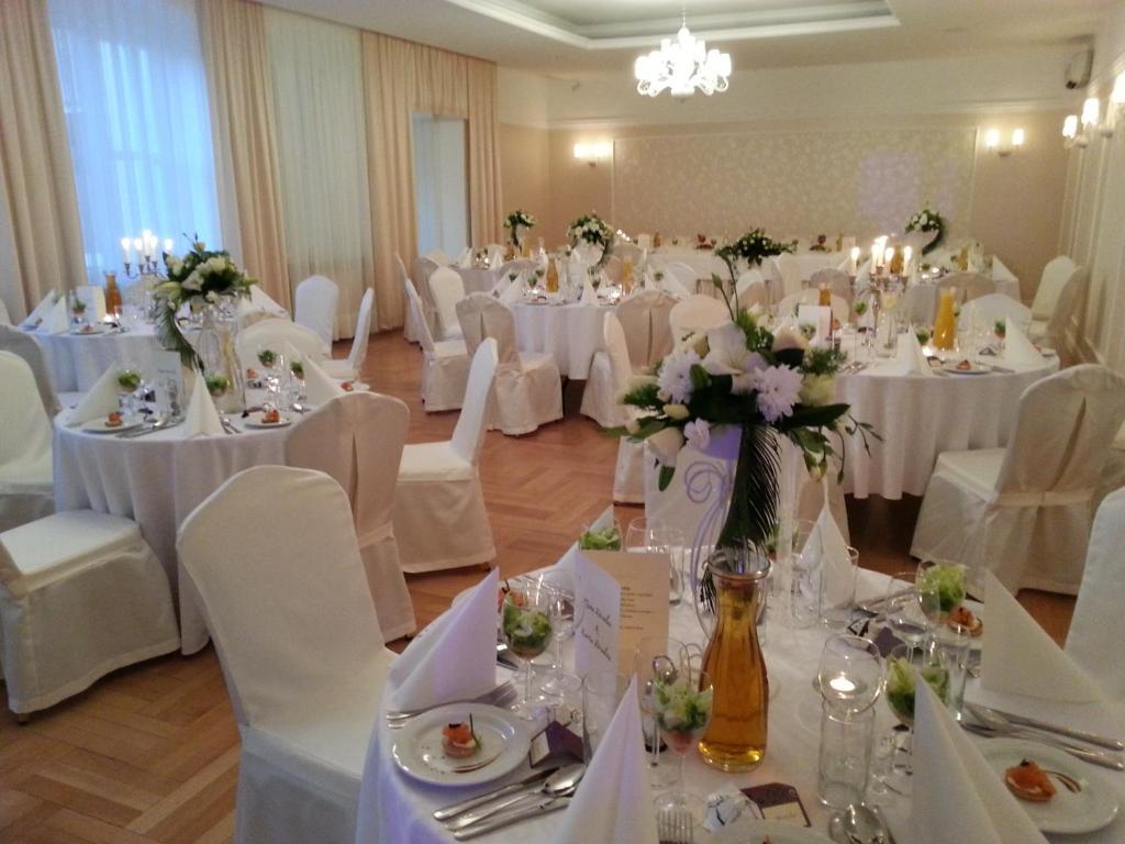 Hotel Piemont Pabianice Εξωτερικό φωτογραφία